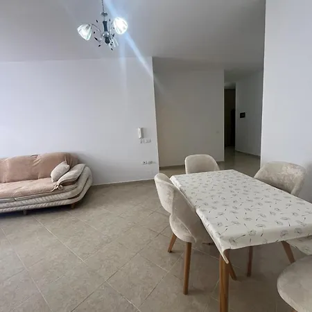 Apartment Tirana *