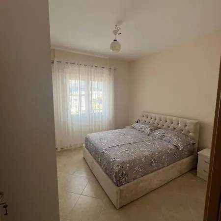 Apartment Apartment Tirana *